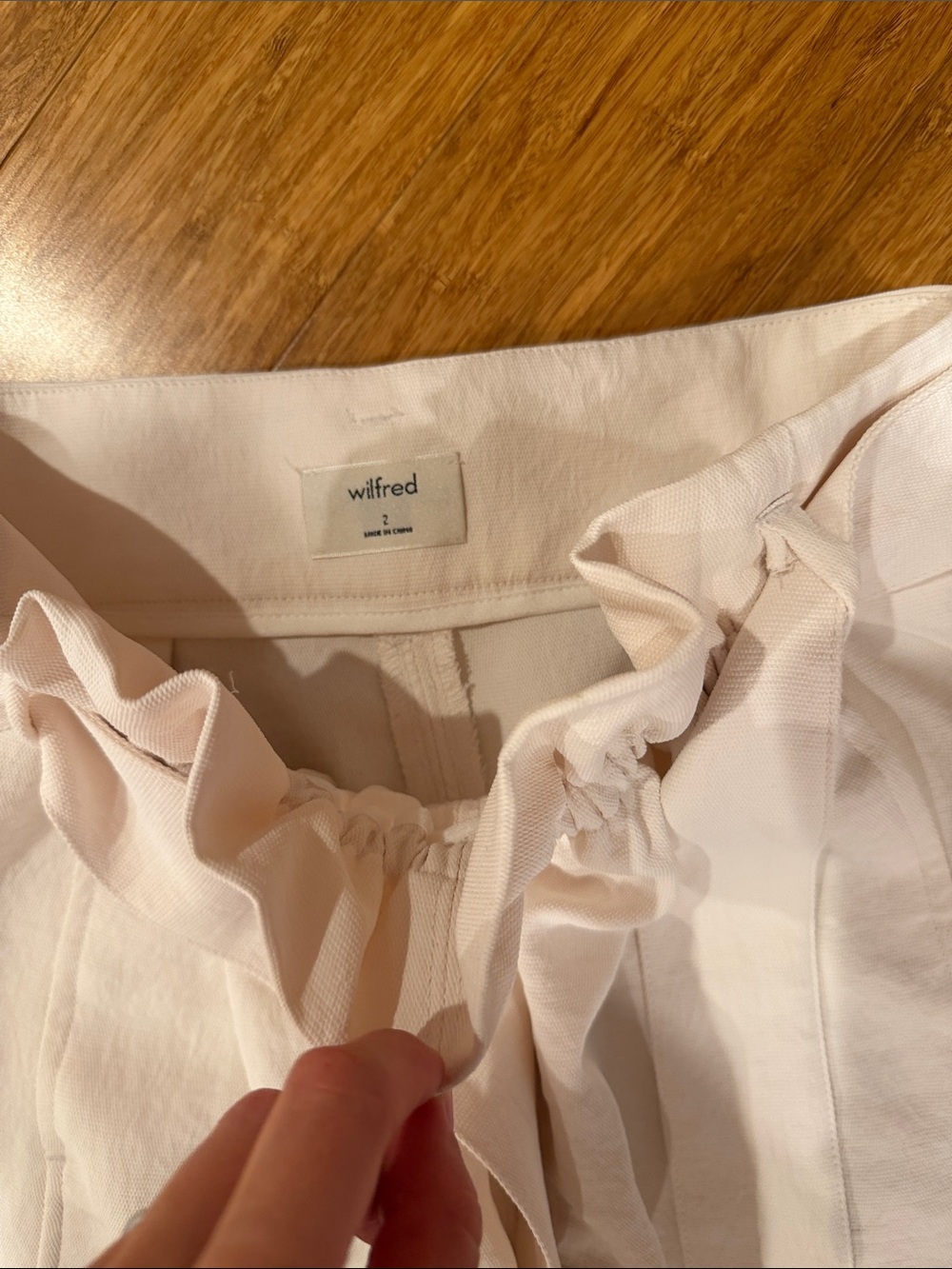 Wilfred High-Waist Cream Paperbag Tie Shorts - Picture 2 of 2